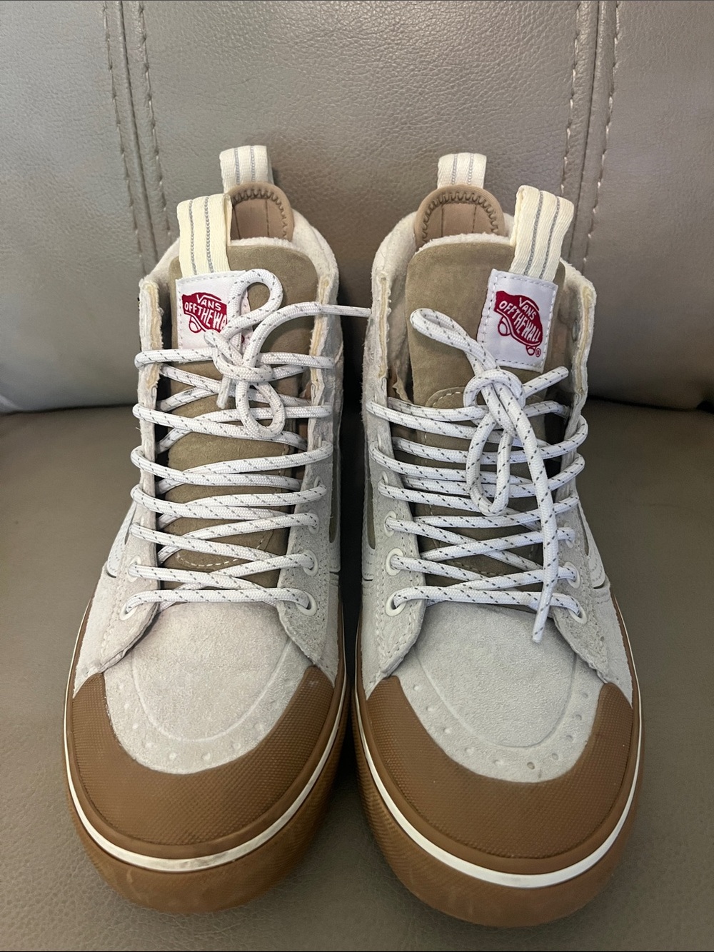 Vans MTE Sk8-Hi Waterproof Insulated Shoe (B1) Size 5.5 - Picture 2 of 15